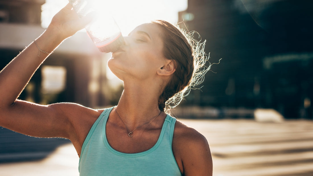 How to Stay Hydrated in the Summer Heat